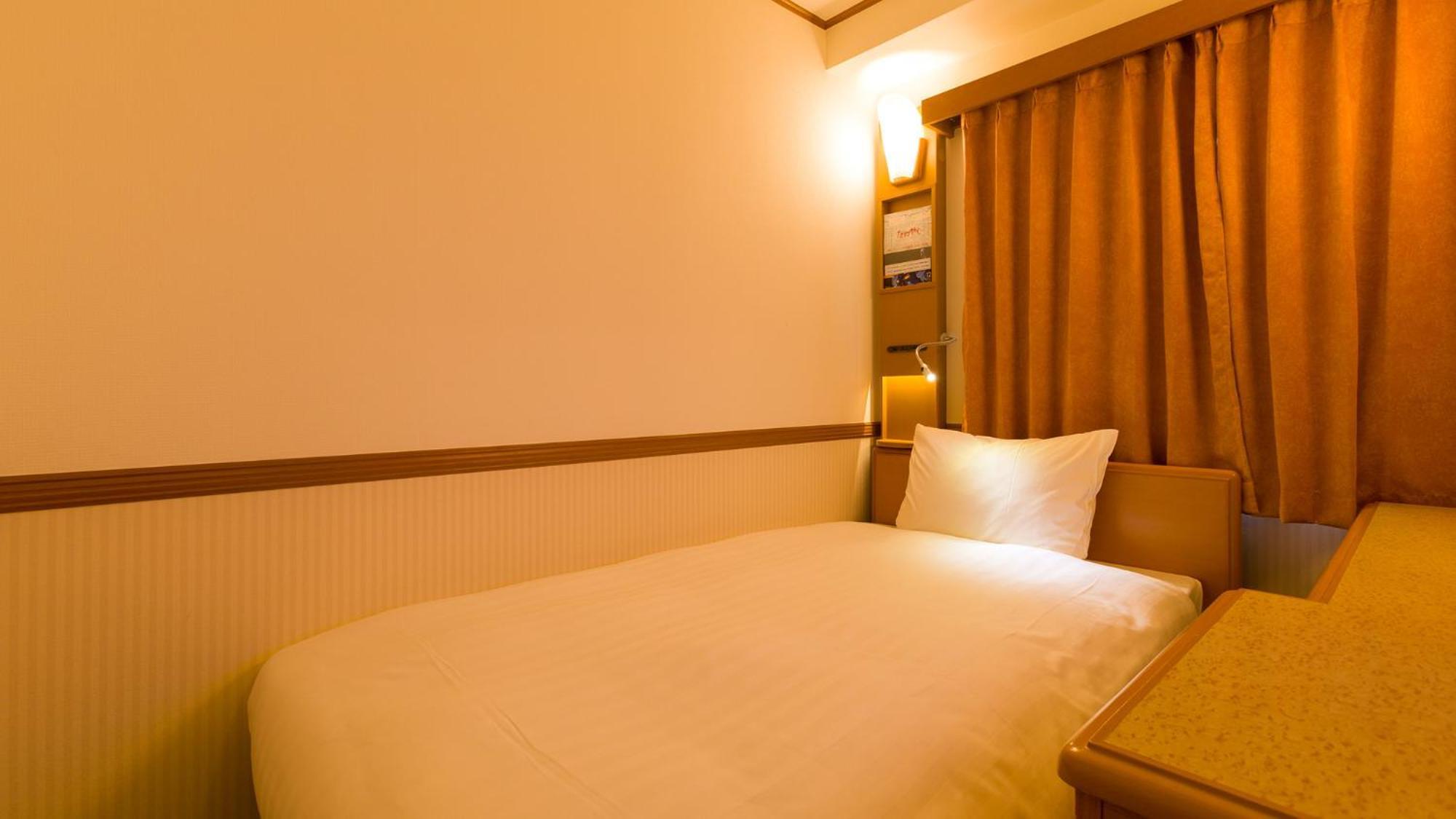 Toyoko Inn Hamamatsu Eki Kita Guchi Chambre photo