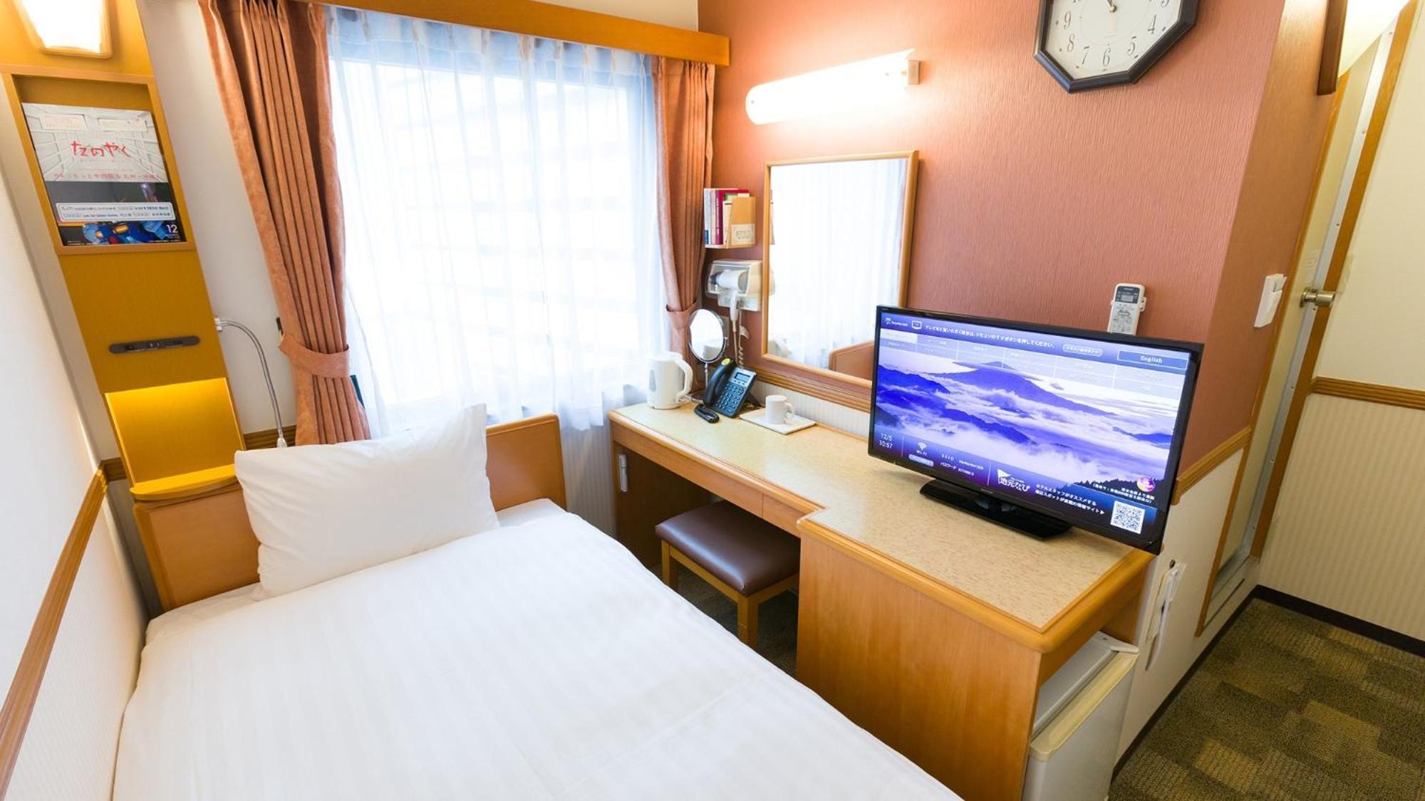 Toyoko Inn Hamamatsu Eki Kita Guchi Chambre photo