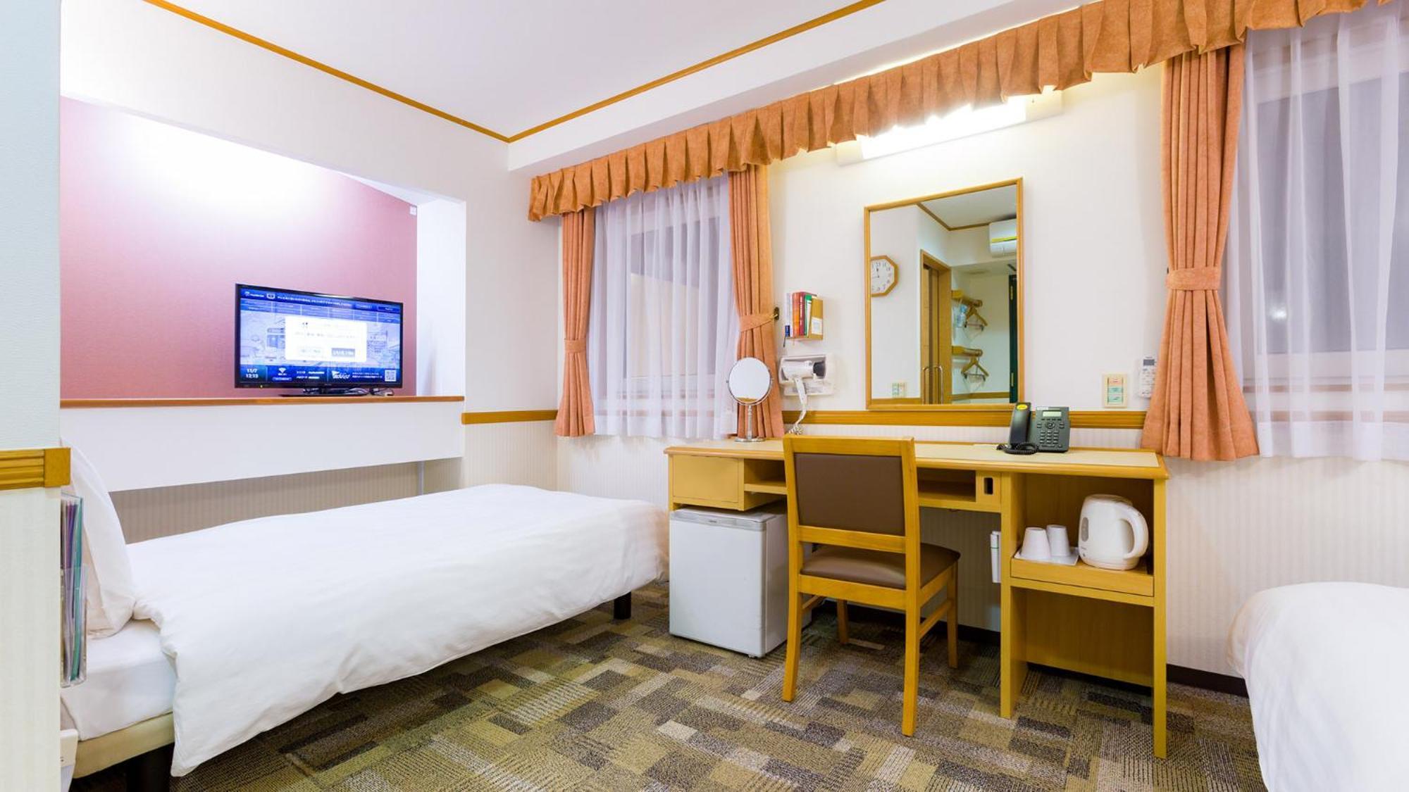 Toyoko Inn Hamamatsu Eki Kita Guchi Chambre photo