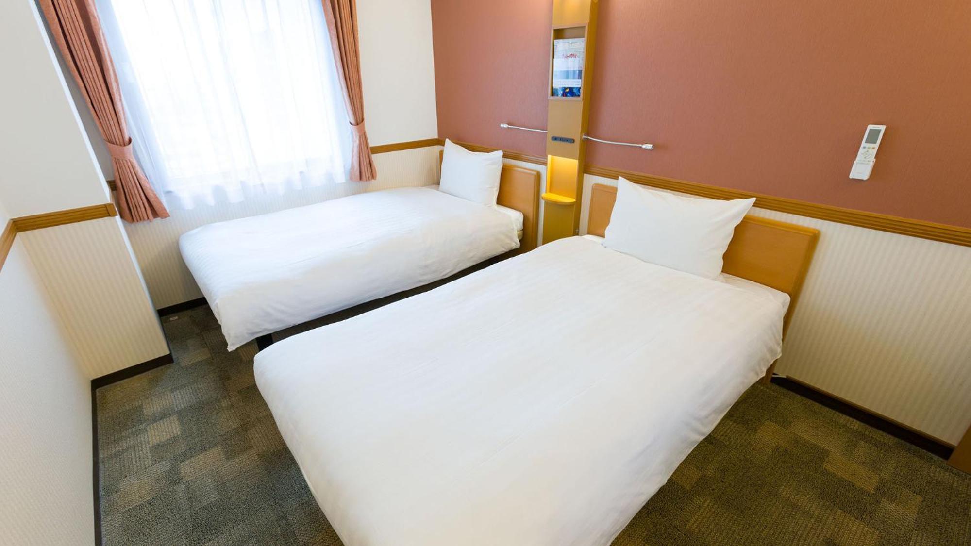 Toyoko Inn Hamamatsu Eki Kita Guchi Chambre photo